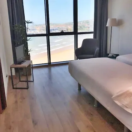Principe De Asturias 4* ヒホン