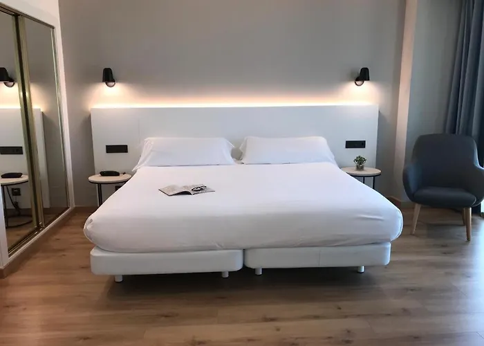 فندق Principe De Asturias خيخون